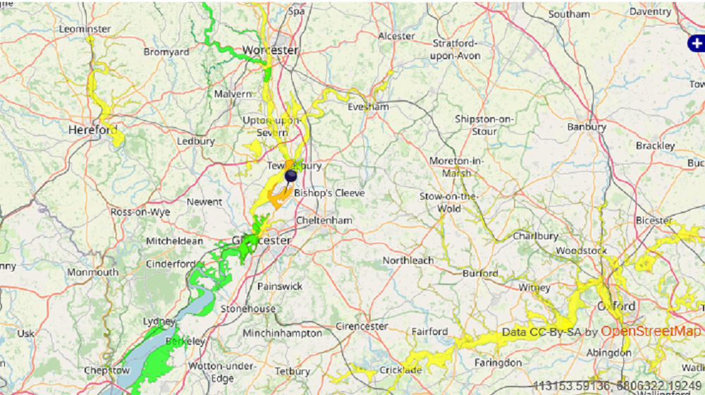 Screenshot displaying a lone worker in an amber flood area who will receive a Personal Severe Weather Notification from the Trackplot Portal.