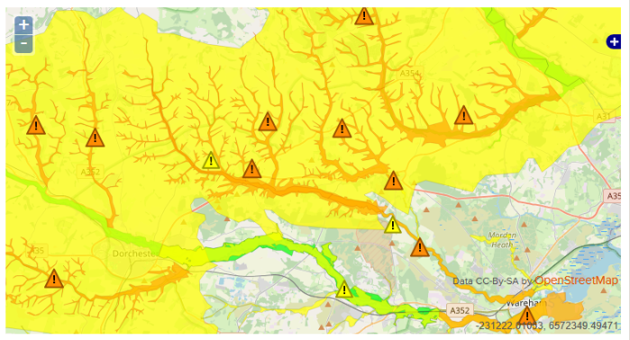 Screenshot of Amber Flood Warnings and Yellow Flood Alerts in the Trackplot Portal.